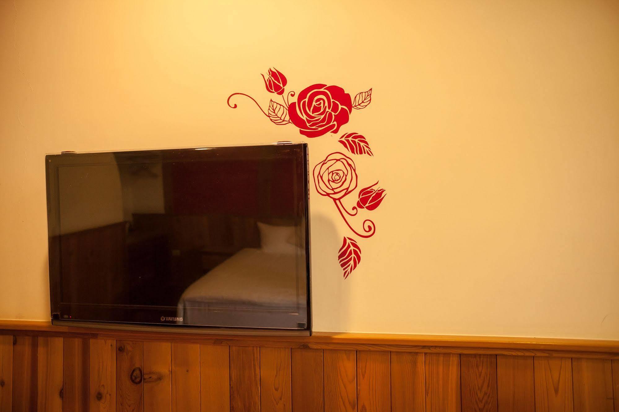 魚池郷 山久蒔x勺光 Bed & Breakfast エクステリア 写真